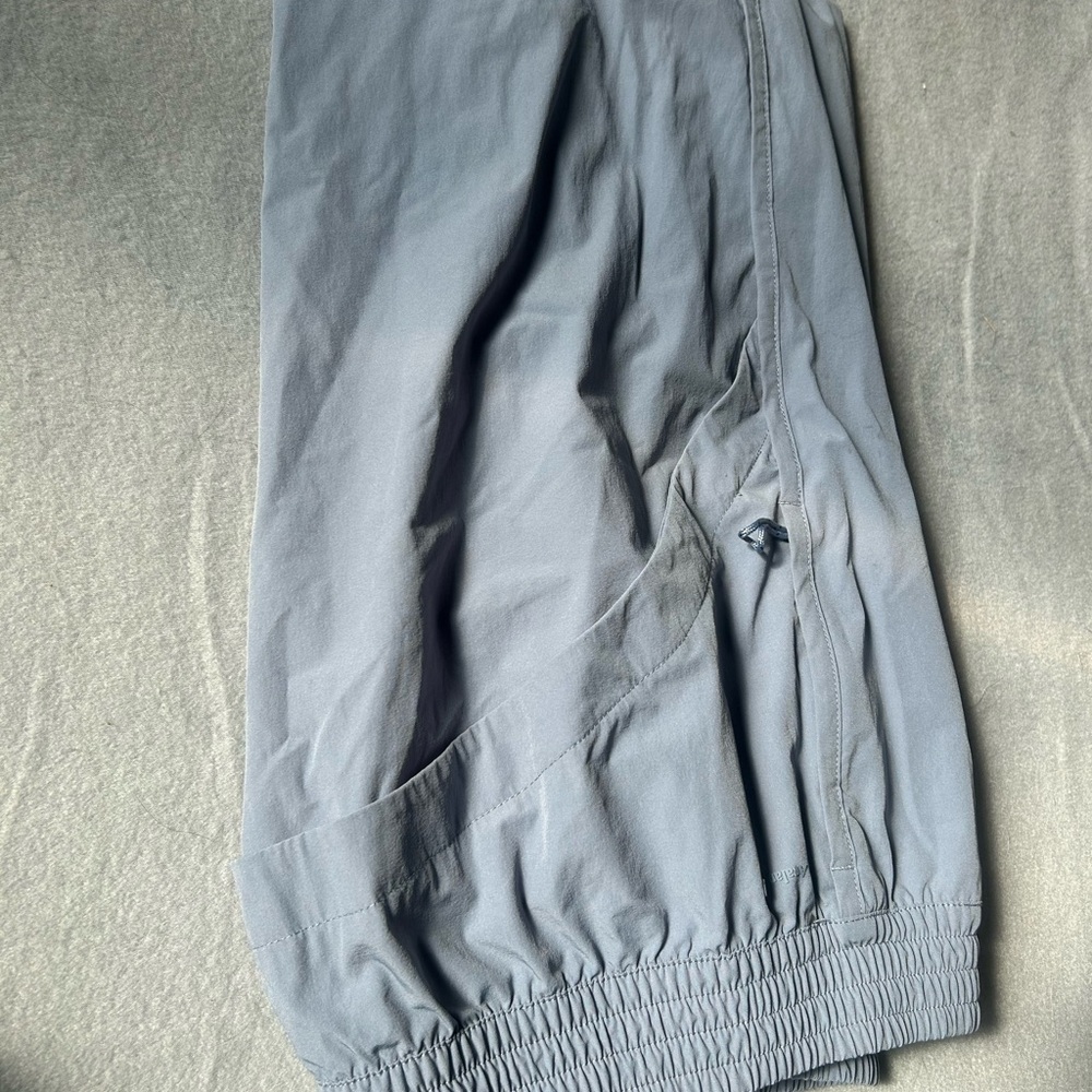 Avalanche Women's Gray Pants